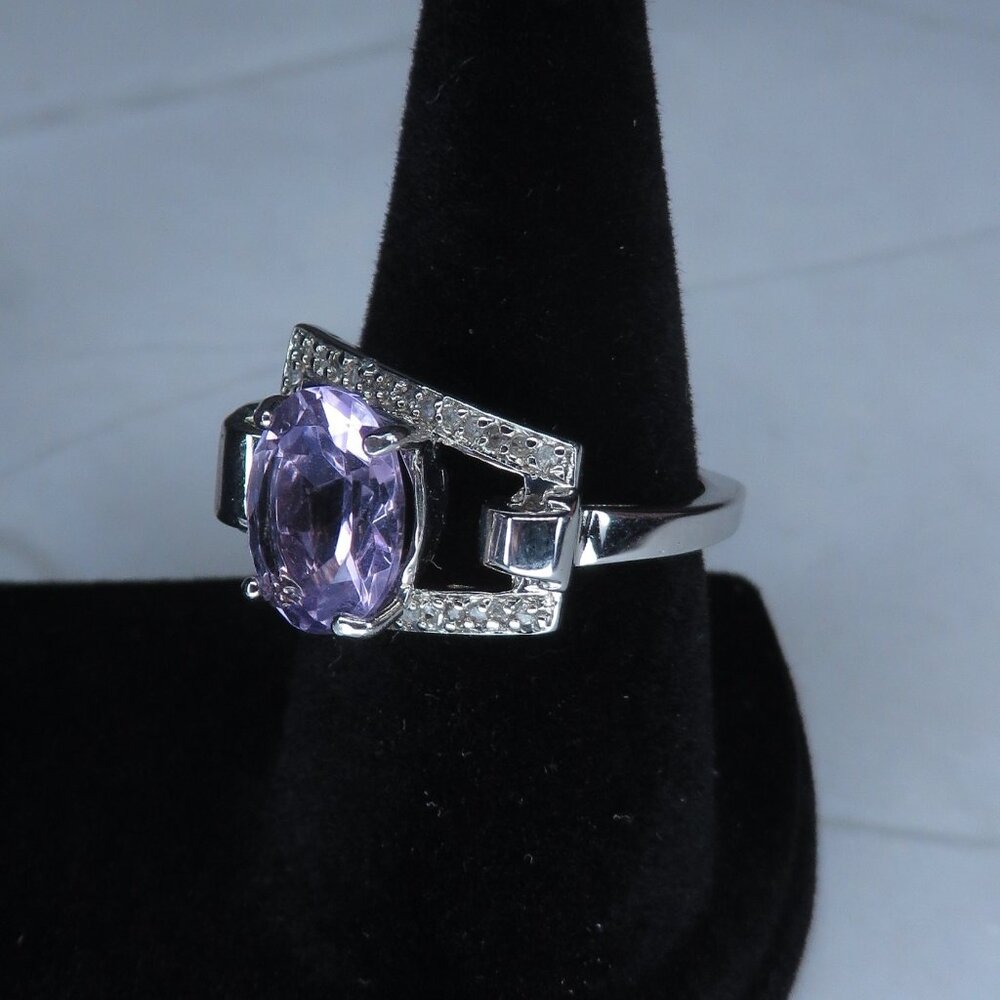 Sterling Silver Ring with Purple Color Stone